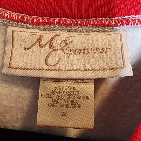 "My Grandkids are Pawsitively Purrfect" embroidered grey sweatshirt. Size 2X - Picture 4 of 14